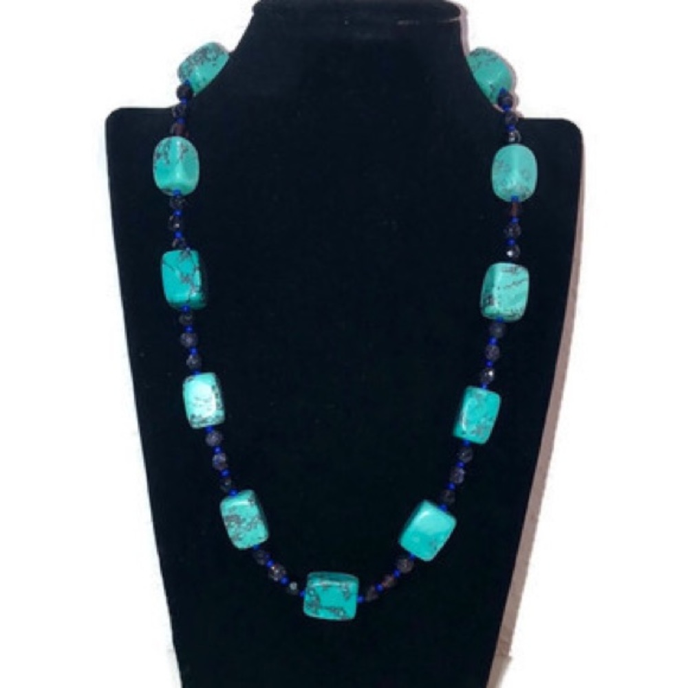 Turquoise and Black Bead Necklace 21.5”